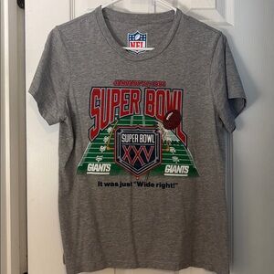 NFL Pacsun Super Bowl Giants shirt